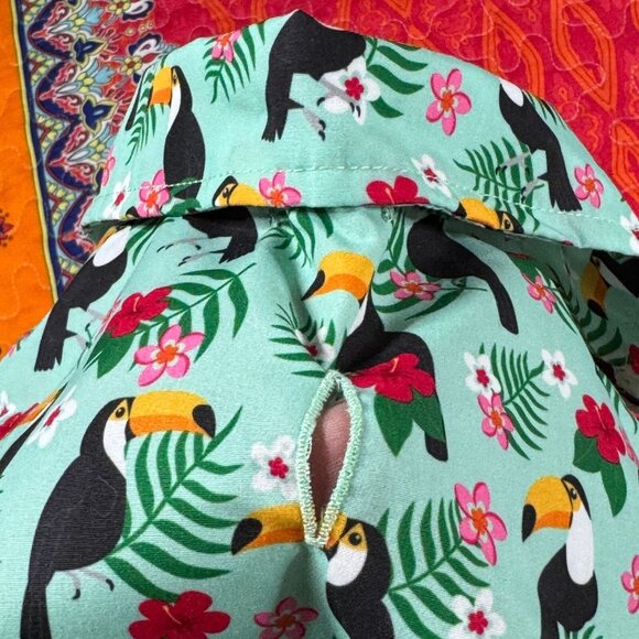 Fuzzyard Tropical Toucan Print Dog Shirt Lightweight Green Size 3 - Picture 7 of 11